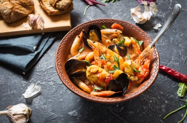 Cookery-seafood-soup