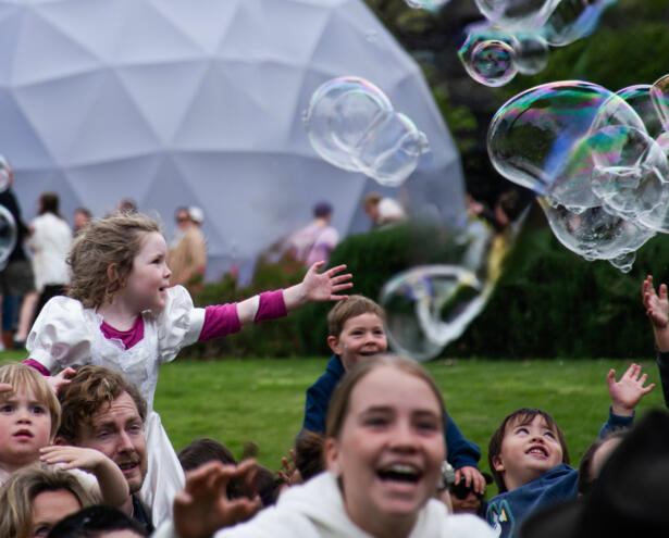 Brilliant Bubbles - Dr Hubble’s Bubbles. Photography: Chris George (Geelong Camera Club)