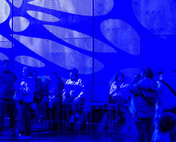 Crowd enjoying ROAM Geelong. Photography: Chris George (Geelong Camera Club)